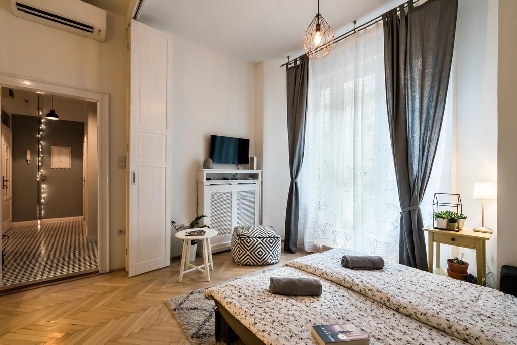 Bpr Charming Design Apartment With Balcony, A/C Budapeste Exterior foto