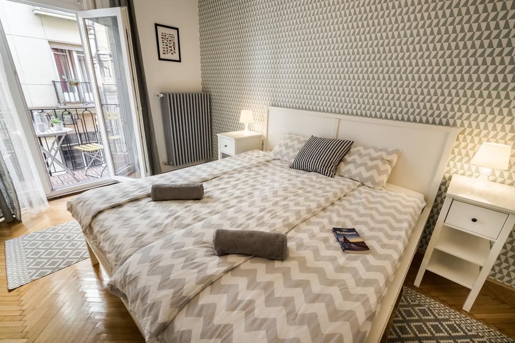 Bpr Charming Design Apartment With Balcony, A/C Budapeste Exterior foto